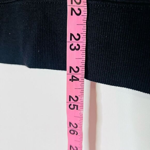 Athleta Black V Neck Pullover Sz SM Sweatshirt - Picture 2 of 5